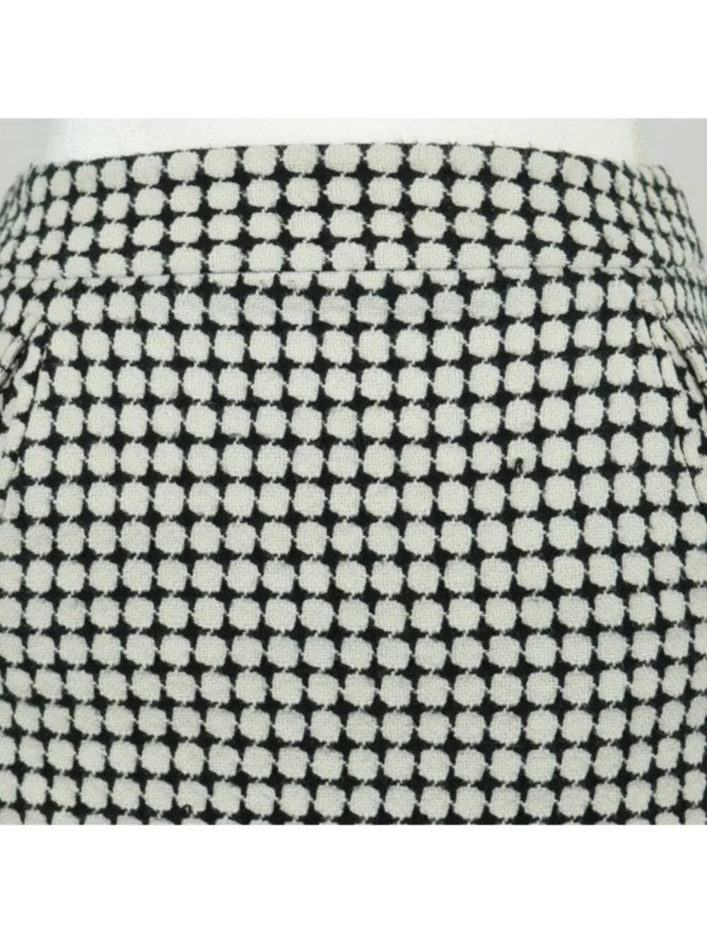 Ann Taylor LOFT Women's Size 2 Petite Black & White Polka Dot Mini Pencil Skirt